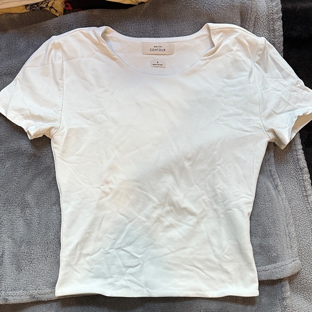 Aritzia White Short Sleeve Tee